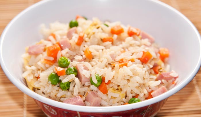 Receta de wok de arroz tres delicias